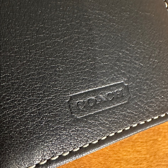 Coach Wallet - Picture 2 of 6